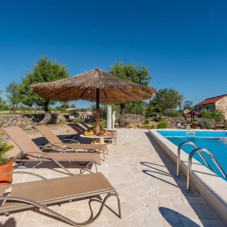2 Bedroom Stunning In * Gornje Ceranje