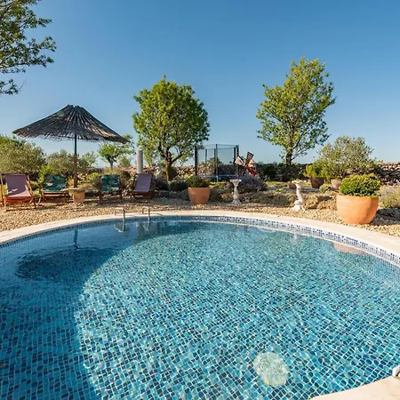 2 Bedroom Stunning In * Gornje Ceranje