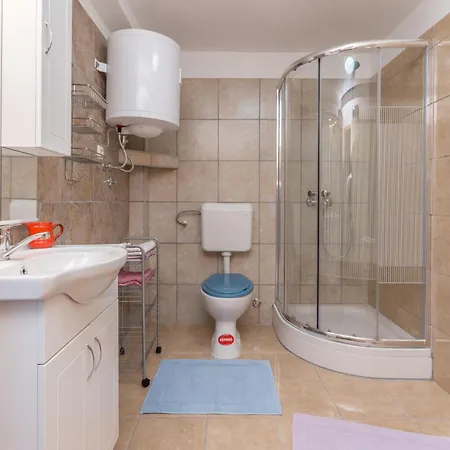 Holiday home 2 Bedroom Stunning In *